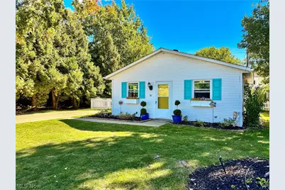 98 Clovercliff Drive, Chippewa Lake, OH 44215 - Photo 2