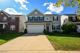 10359 Fox Hollow Cir, Twinsburg, OH 44087 - Photo 2