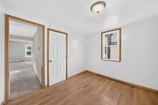 13699 Kauffman Ave, Sterling, OH 44276 - Photo 6