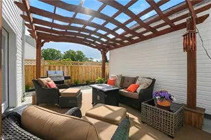 2001 Brownlee Ave, Youngstown, OH 44514 - Photo 26