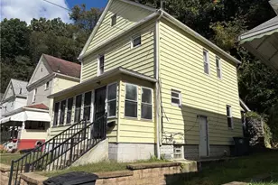 63 Rosalind Ct, Akron, OH 44304 - Photo 1