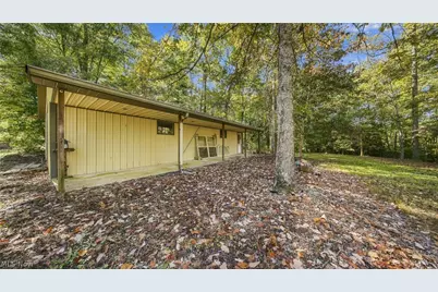 1249 Twin Bridge Road, Little Hocking, OH 45742 - Photo 10