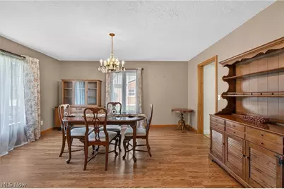 2007 Colonial Parkway NE, Massillon, OH 44646 - Photo 6