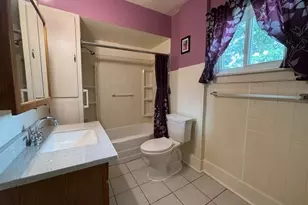 1131 Murray Ave, Akron, OH 44310 - Photo 16