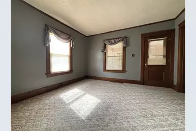 1131 Murray Avenue, Akron, OH 44310 - Photo 6