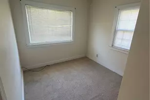 372 E Jefferson St, Jefferson, OH 44047 - Photo 10