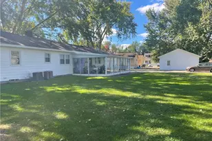 87 W Woodsdale Ave, Akron, OH 44301 - Photo 16