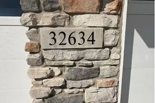 32634 Royal Troon Dr, Avon Lake, OH 44012 - Photo 6