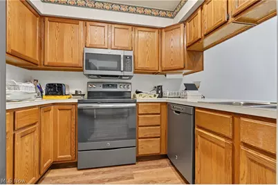 1910 Lillian Road #17, Stow, OH 44224 - Photo 12