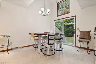 1910 Lillian Rd, Stow, OH 44224 - Photo 8