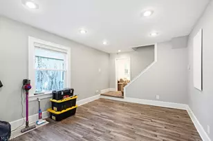 425 Barwell St, Akron, OH 44303 - Photo 2
