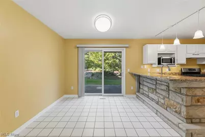 75 Dover Place Lane, Northfield Center, OH 44067 - Photo 10