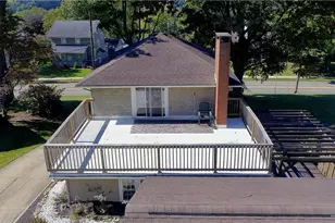 1107 Wooster Rd, Millersburg, OH 44654 - Photo 4