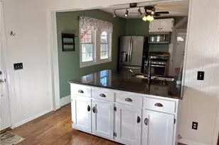 1107 Wooster Rd, Millersburg, OH 44654 - Photo 12