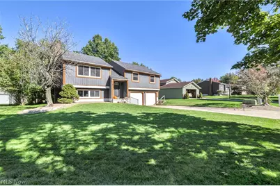 912 Wimbleton Drive, Medina, OH 44256 - Photo 2