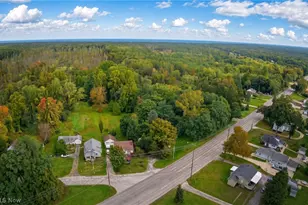 4605 New London Rd, Saybrook, OH 44004 - Photo 2