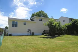 2887 Nancy Cir, Brunswick, OH 44212 - Photo 2