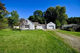 332 Gnau Ave SW, Massillon, OH 44646 - Photo 2