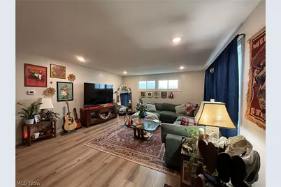 1226 Gomber Avenue, Cambridge, OH 43725 - Photo 2