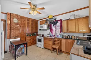 922 1st St NE, Massillon, OH 44646 - Photo 12