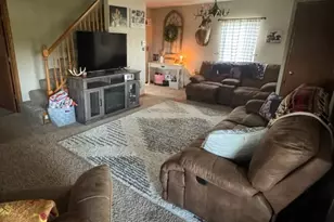 45351 Kip Clark Rd, Caldwell, OH 43724 - Photo 2