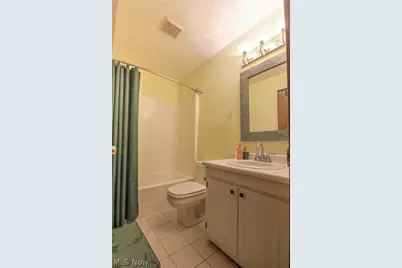 1418 Easthill Square NE, Canton, OH 44714 - Photo 28
