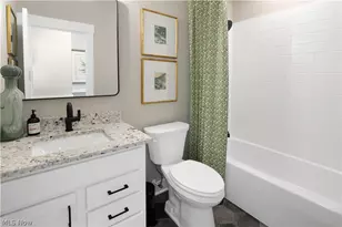 818 Colesbourne Circle, Green, OH 44685 - Photo 20