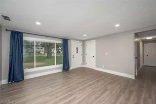 1828 Glenwood Dr, Twinsburg, OH 44087 - Photo 8