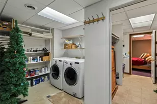 411 Donahey Ave NE, New Philadelphia, OH 44663 - Photo 48