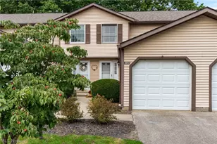 3913 Lake Run Blvd, Stow, OH 44224 - Photo 2