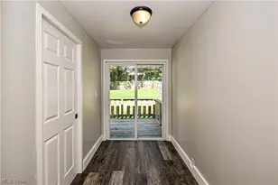 1425 34th St NW, Canton, OH 44709 - Photo 4