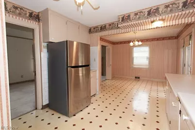 759 Golfview Avenue, Youngstown, OH 44512 - Photo 10