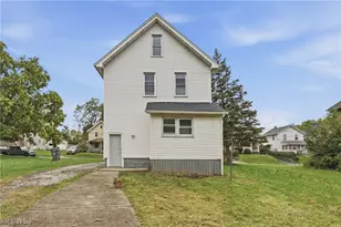 610 Mabel St, Youngstown, OH 44502 - Photo 6