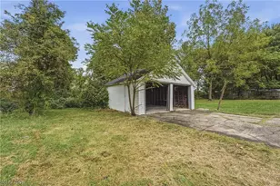 610 Mabel St, Youngstown, OH 44502 - Photo 8