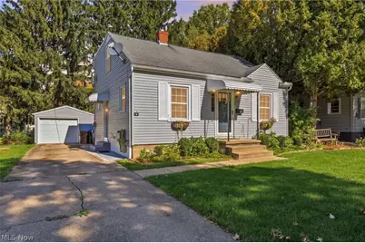 113 Adams Avenue, Cuyahoga Falls, OH 44221 - Photo 1