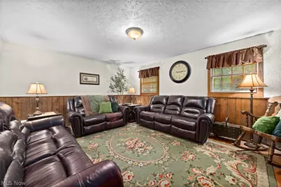 749 Glantz Drive, Lorain, OH 44055 - Photo 12
