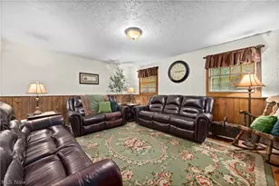 749 Glantz Dr, Lorain, OH 44055 - Photo 12