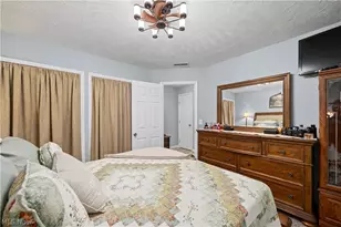 749 Glantz Dr, Lorain, OH 44055 - Photo 20