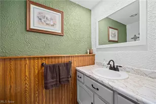 749 Glantz Dr, Lorain, OH 44055 - Photo 26