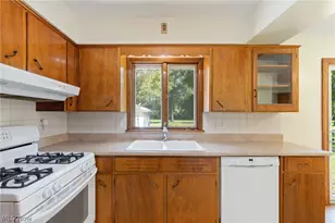5675 Myers Rd, New Franklin, OH 44319 - Photo 22