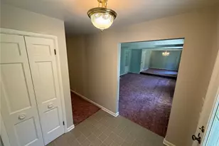 1927 N Walnut St, Dover, OH 44622 - Photo 4