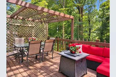 9900 Pebble Beach Cove, Aurora, OH 44202 - Photo 32