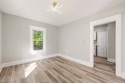 904 E 144th Street, Loveland, OH 44110 - Photo 12