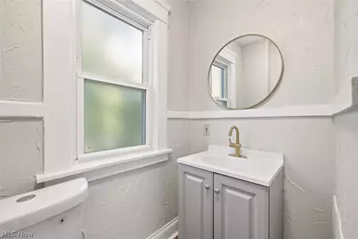 904 E 144th Street, Loveland, OH 44110 - Photo 22