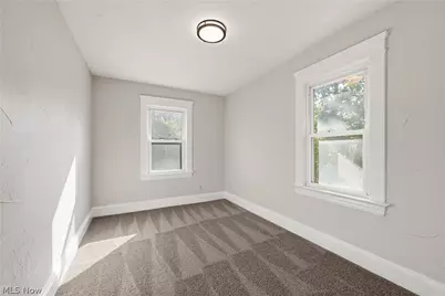 904 E 144th Street, Loveland, OH 44110 - Photo 26