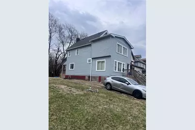 667 E 124th Street, Loveland, OH 44108 - Photo 2