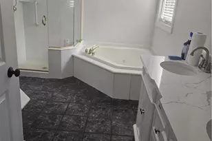 80 Medina Rd, Medina, OH 44256 - Photo 8