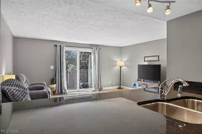 1210 Brookline Place #A, Willoughby, OH 44094 - Photo 8