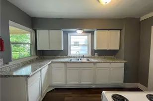 730 Noble Ave, Akron, OH 44320 - Photo 2