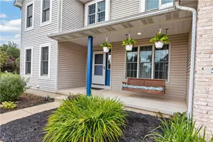 5503 Robert Ct, North Ridgeville, OH 44039 - Photo 2